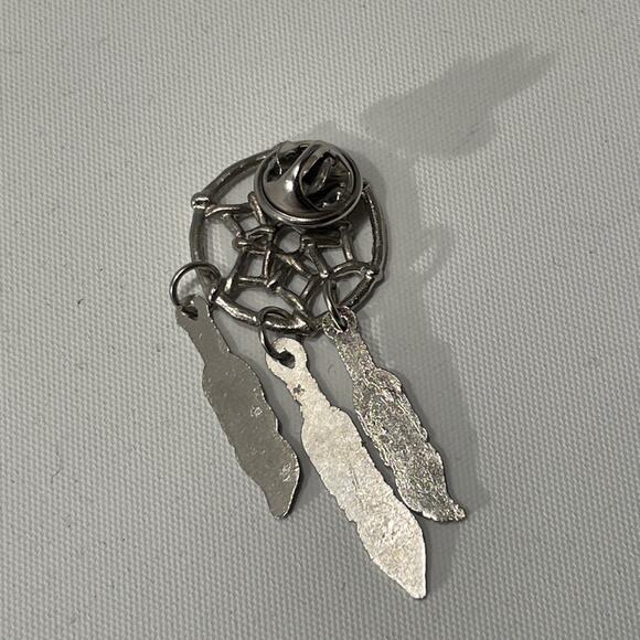 Silver Tone Dream catcher Lapel Hat Pin - Picture 2 of 3